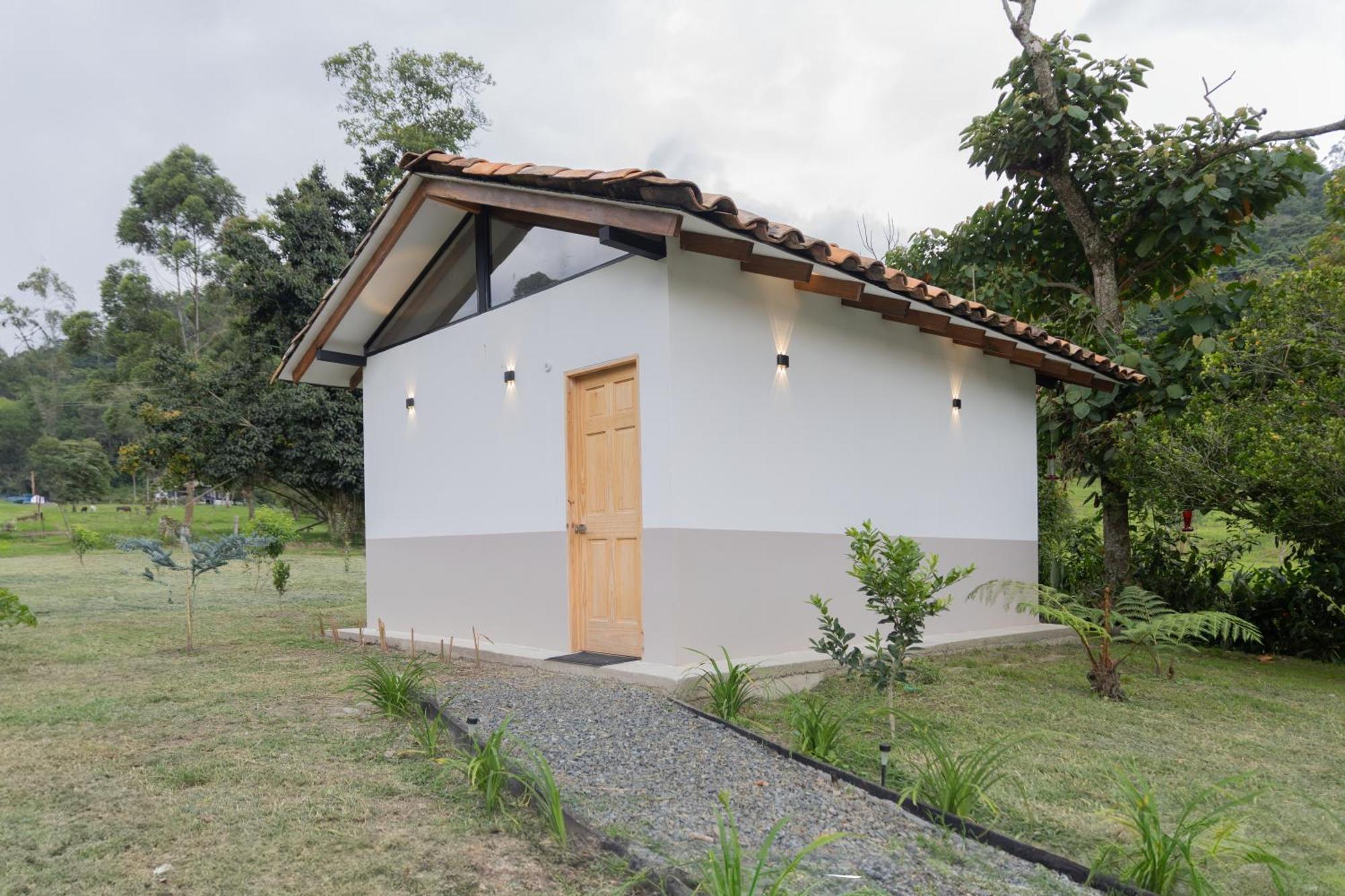 La Cabana Ecohotel - Valle Del Cocora Саленто Экстерьер фото