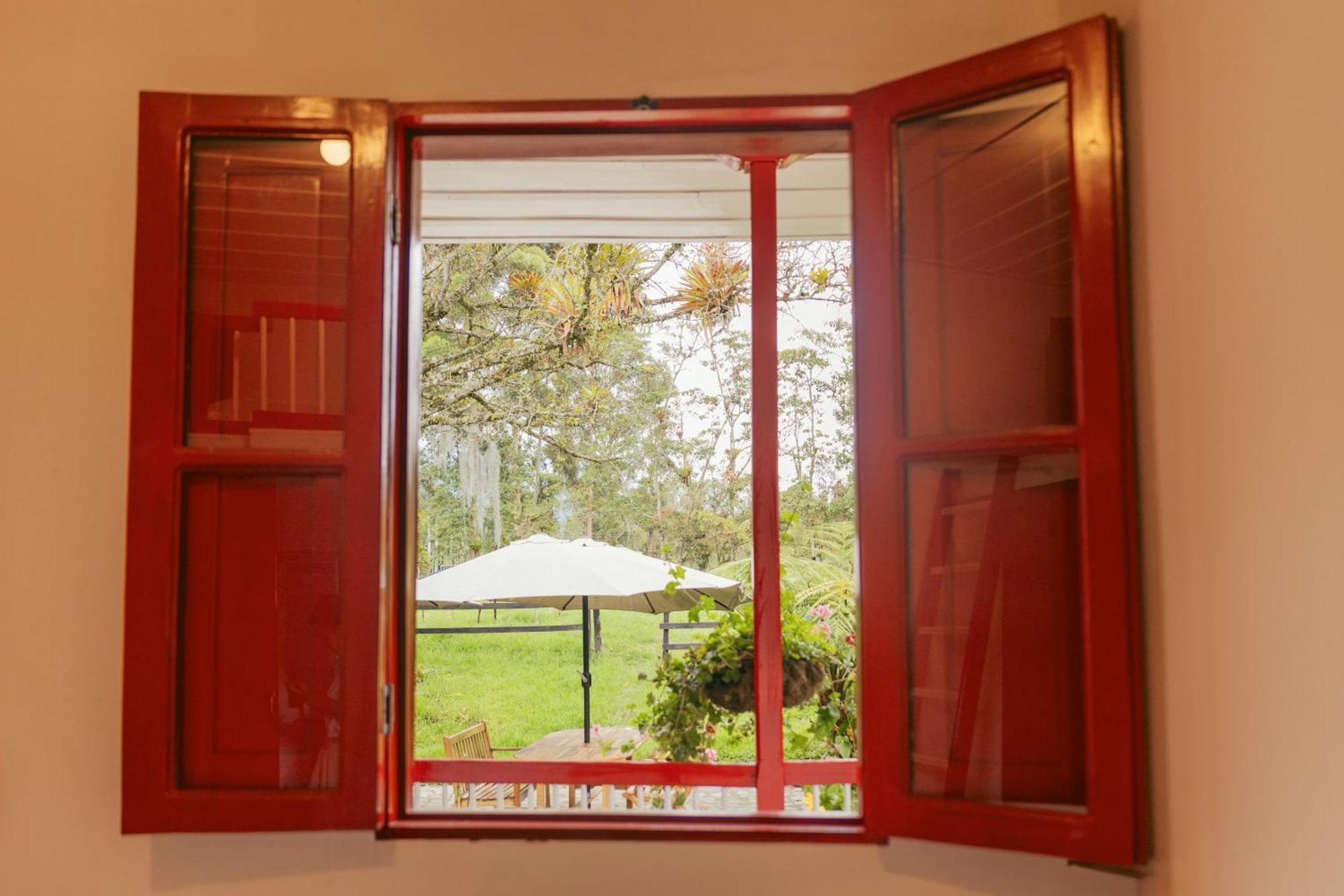 La Cabana Ecohotel - Valle Del Cocora Саленто Экстерьер фото